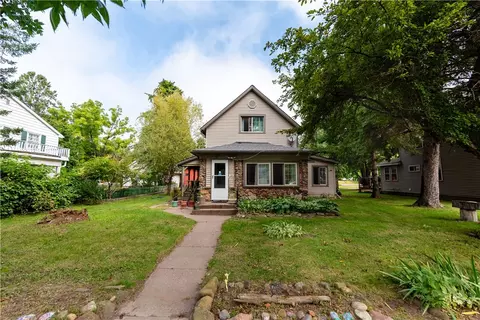 205 6th Ave, Shell Lake, WI 54871