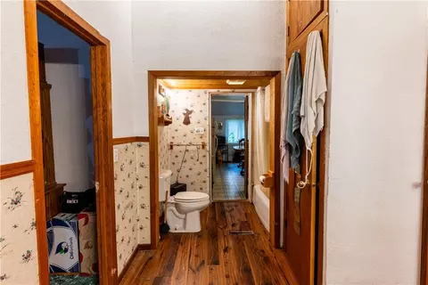 Entry Way - 205 6th Ave, Shell Lake, WI 54871 photo 3 of 3