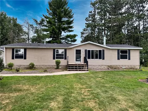 15481 Whispering Pines Ct, Hayward, WI 54843