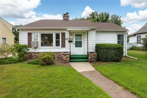 1609 Highland Ave, Eau Claire, WI 54701