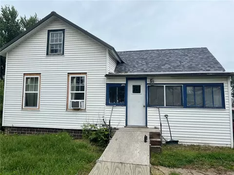 819 W Lincoln St, Augusta, WI 54722