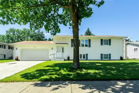 3434 Gerrard Ave, Eau Claire, WI 54701