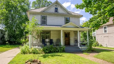 1115 7th St E #1, Menomonie, WI 54751