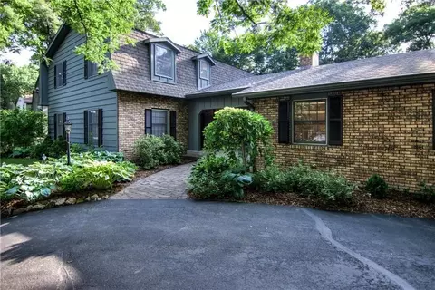 3602 Timber Trails Ct, Eau Claire, WI 54701