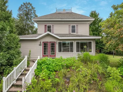 612 N 1st St, Bruce, WI 54819