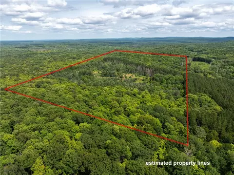51595 Wisco Rd, Grand View, WI 54856