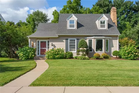 1622 Main St, Eau Claire, WI 54701