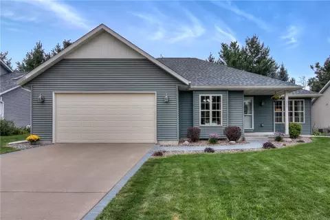 312 Brookshire Ct, Altoona, WI 54720