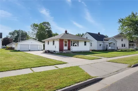 314 S Liberty St, Fall Creek, WI 54742