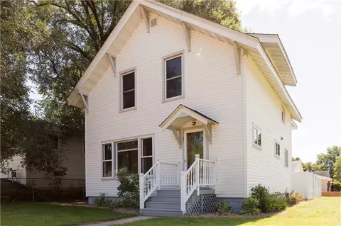 1505 Eddy Ln, Eau Claire, WI 54703