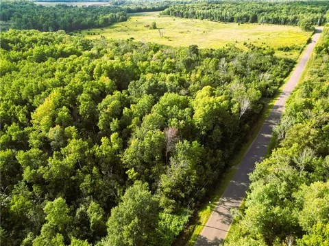 1553 N Wooddale Rd, Birchwood, WI 54817