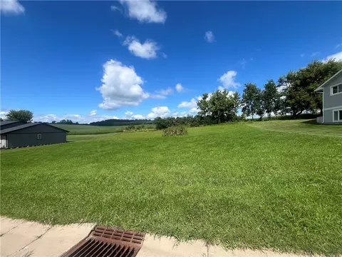 26316 W 3rd Ave, Eleva, WI 54738
