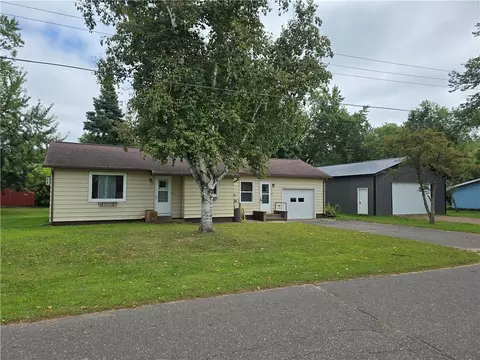 14 Darn Republican St, Chetek, WI 54728