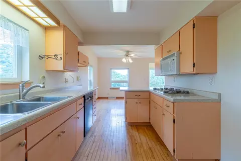 W14553 County Rd Mm, Sheldon, WI 54766 photo 11