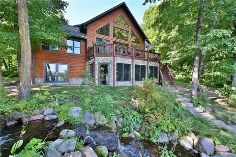 w2325 Belvidere Road, Sarona, WI 54870