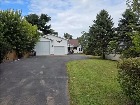 224 Lakeview Dr, Chetek, WI 54728