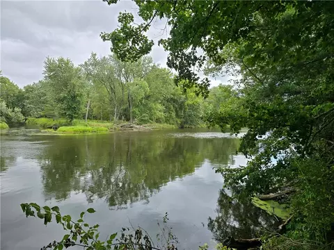 00 21 14 St, Chetek, WI 54728