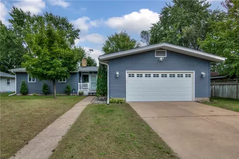 2703 Patton St, Eau Claire, WI 54701