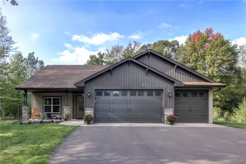 6712 189th St, Chippewa Falls, WI 54729