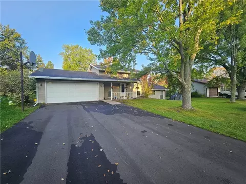324 N 8th St, Cornell, WI 54732 photo 3