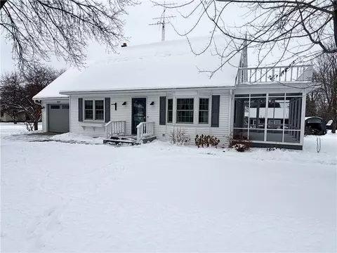 511 E Wisconsin Ave, Barron, WI 54812