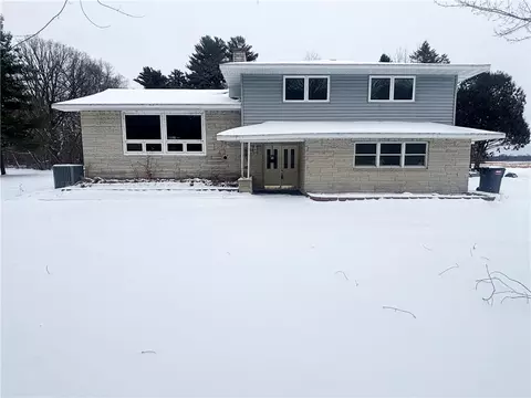 2614 8th Ave, Chetek, WI 54728