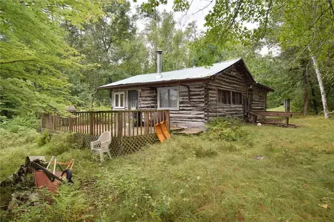 4411 Lunsman Dr, Danbury, WI 54830