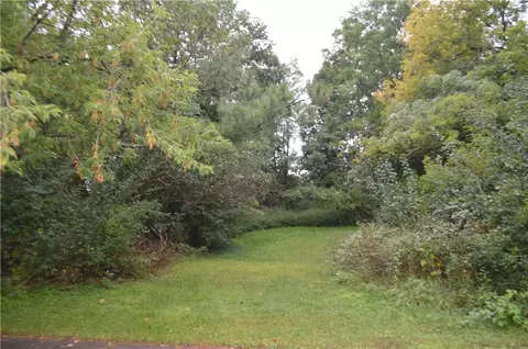 528 Phipps Ave, Rice Lake, WI 54868