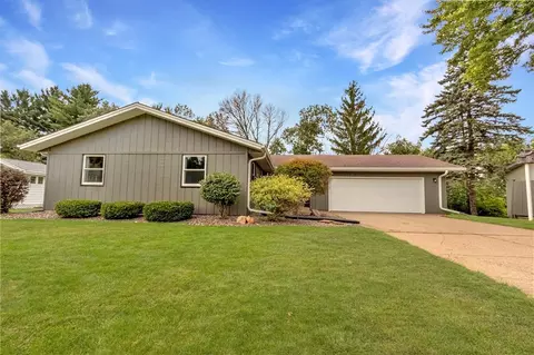 2144 Orchard Pl, Eau Claire, WI 54703