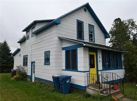 106 Summit St S, Spooner, WI 54801
