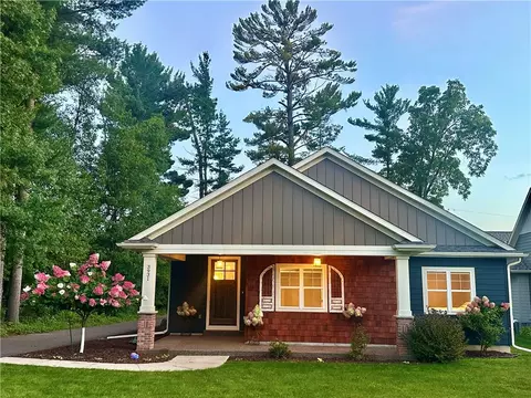 3931 Harless Rd, Eau Claire, WI 54701