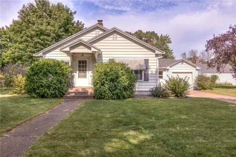 712 Rand St, Chippewa Falls, WI 54729