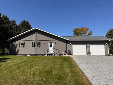261 Rolling Oaks Dr, Barron, WI 54812