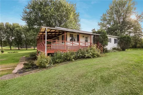 8389 W Hwy X, Thorp, WI 54771