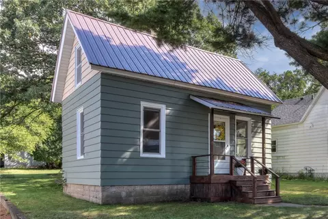 531 Holm Ave, Eau Claire, WI 54703