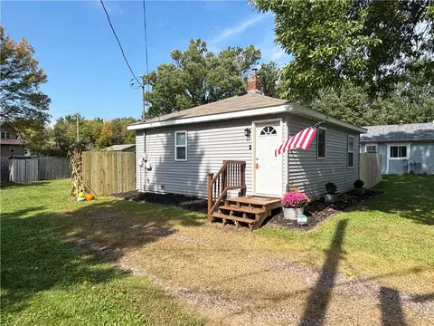 616 Hatten Ave, Rice Lake, WI 54868