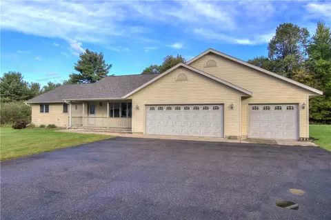 850 Walters Ct, Cornell, WI 54732 photo 3