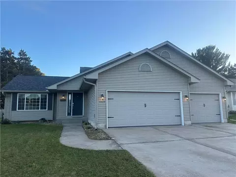 4337 Springfield Dr, Eau Claire, WI 54701