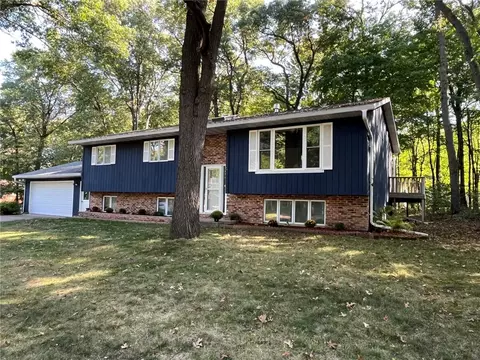 3313 Jeffrey Ln, Eau Claire, WI 54703