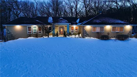 4762 N 600th St, Menomonie, WI 54751
