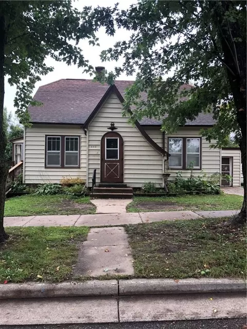 406 First St, Durand, WI 54736