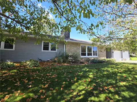 432 S Wisconsin Ave, Rice Lake, WI 54868