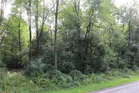 610 E Pine St, Strum, WI 54770 photo 3