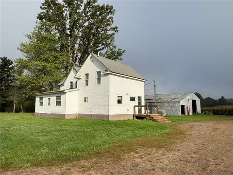 2337 11 14 St, Cumberland, WI 54829