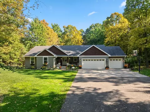 n2460 Oakdale Road, Fall Creek, WI 54742