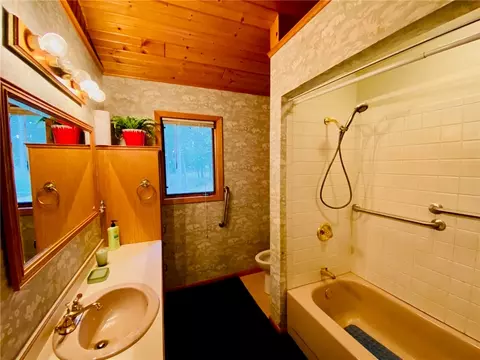 6352 E Pine Oak Rd, Gordon, WI 54838 photo 6