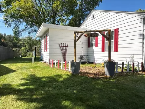 431 S 3rd St, Barron, WI 54812 photo 23