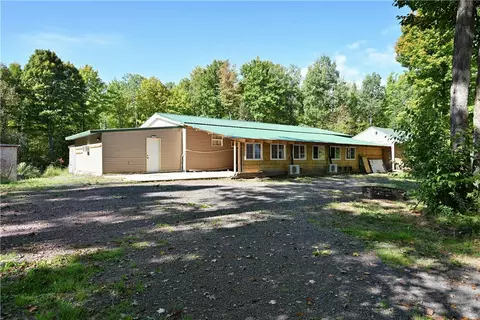 53875 Gerties Dr, Grand View, WI 54839