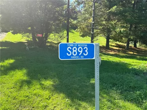 s893 Hansel Road, Nelson, WI 54756 photo 2