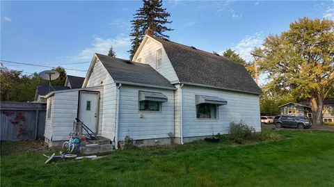 2011 Logan Ave, Superior, WI 54880 photo 6